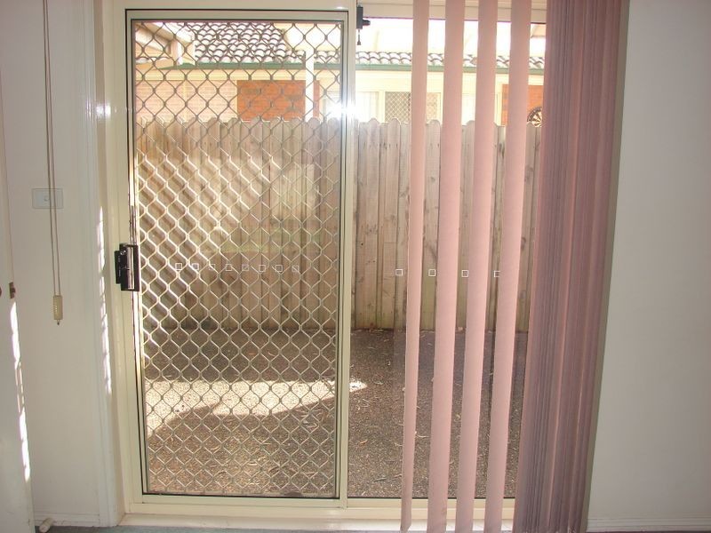 Wattle Grove NSW 2173