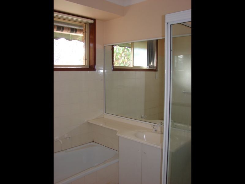 7 Prion Place, Hinchinbrook NSW 2168