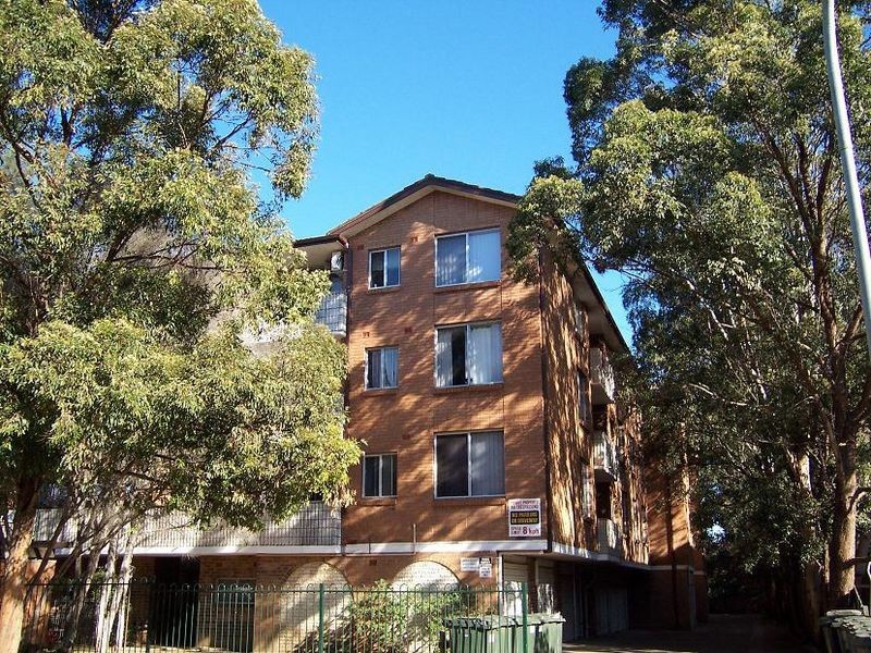 19/4 Beale Street, Liverpool NSW 2170