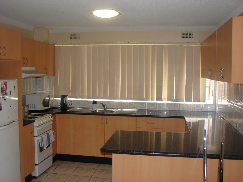 6/19-21 Charles  Street, Liverpool NSW 2170