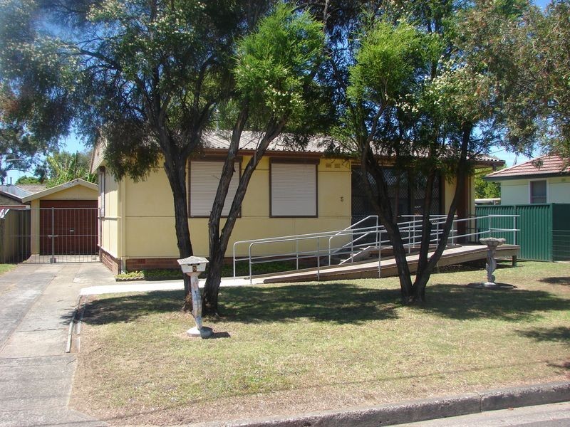 5 Tripp Street, Warwick Farm NSW 2170