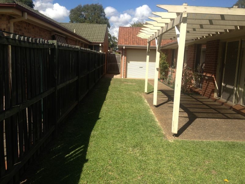 Wattle Grove NSW 2173