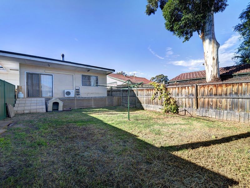 75 Rosebery Road, Guildford NSW 2161