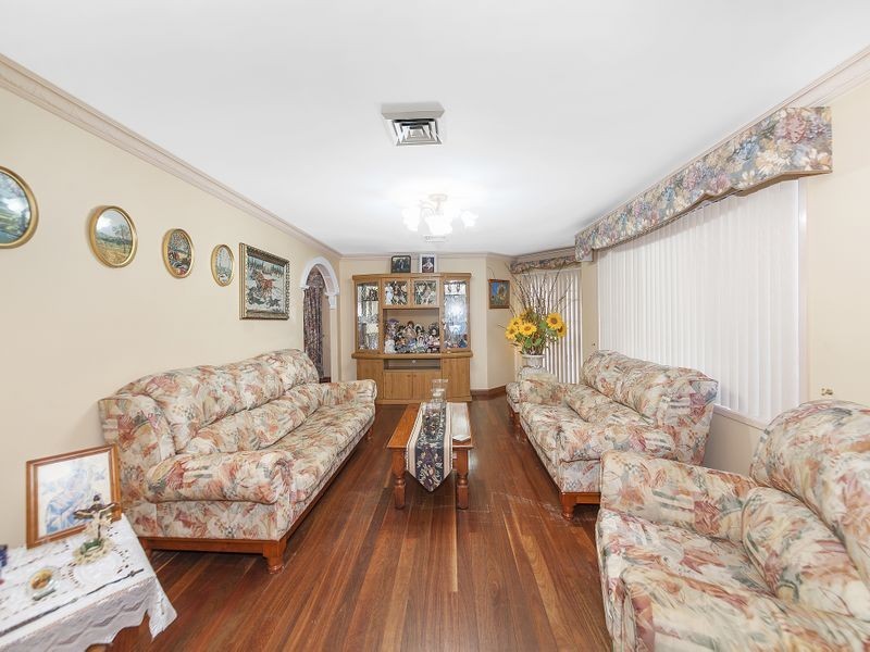 24 Mandalong Street, Bonnyrigg Heights NSW 2177