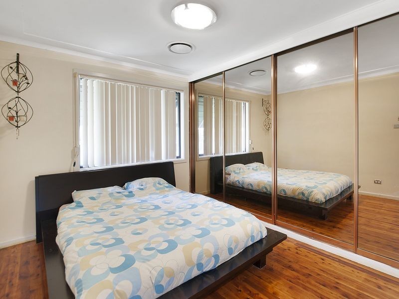 52 Crayford Crescent, Mount Pritchard NSW 2170