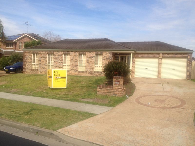 50 Greenway Drive, West Hoxton NSW 2171