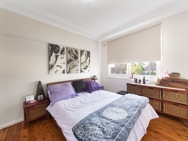 38 Hinkler Ave, Warwick Farm NSW 2170