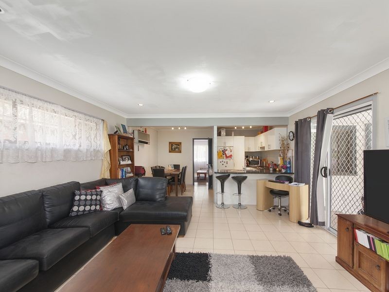 28 Freeman Street, Warwick Farm NSW 2170