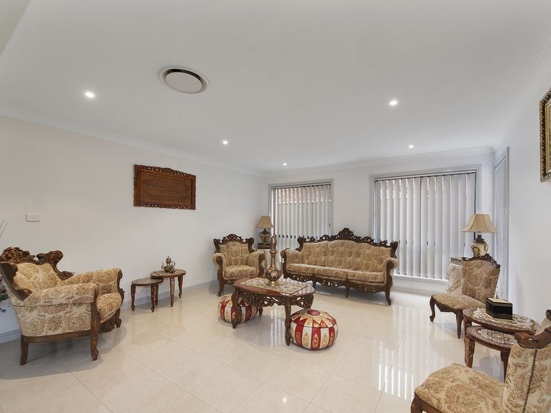 13 Fortunato Street, Prestons NSW 2170