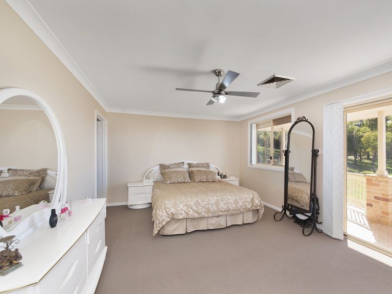 12 Earl Place, Cecil Hills NSW 2171