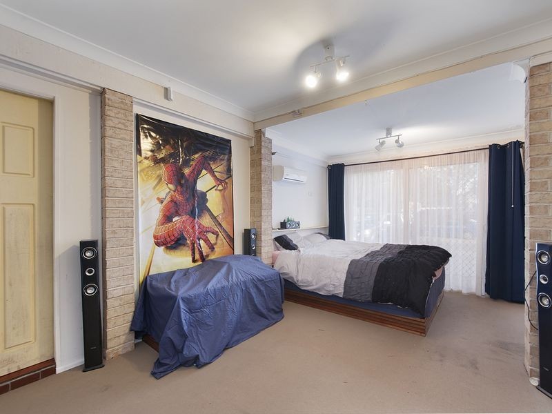 6 Blackman Crescent, Horningsea Park NSW 2171