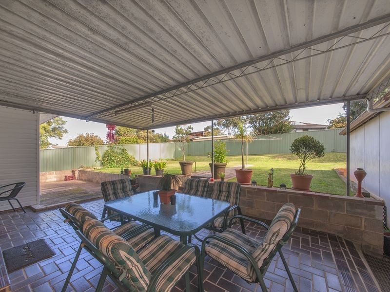 11 Coonong Street, Busby NSW 2168