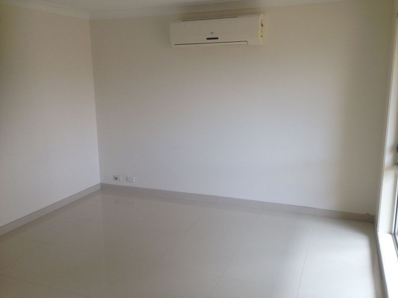 1/6 Mayberry Cres, Liverpool NSW 2170