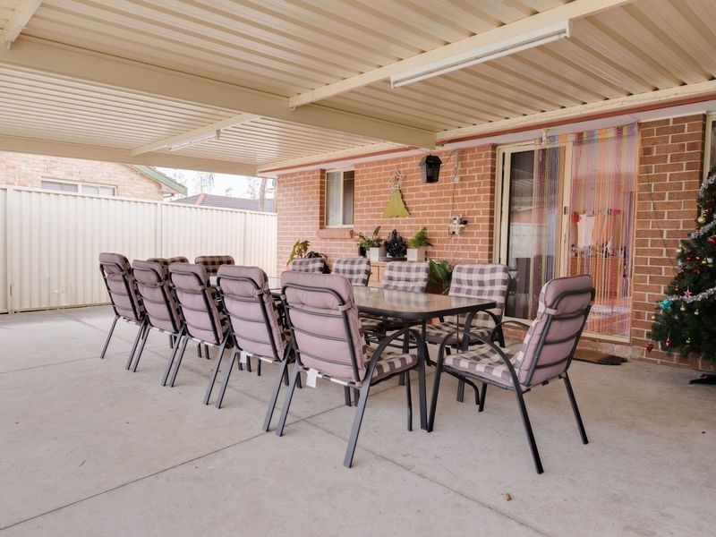 7 Williams Close, Hoxton Park NSW 2171