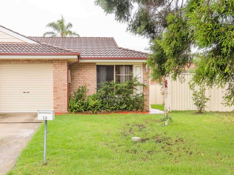 13 Greenfinch Street, Green Valley NSW 2168