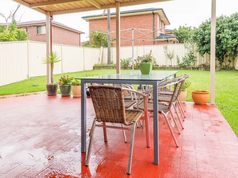 13 Greenfinch Street, Green Valley NSW 2168