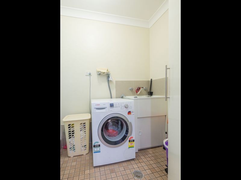 13 Greenfinch Street, Green Valley NSW 2168