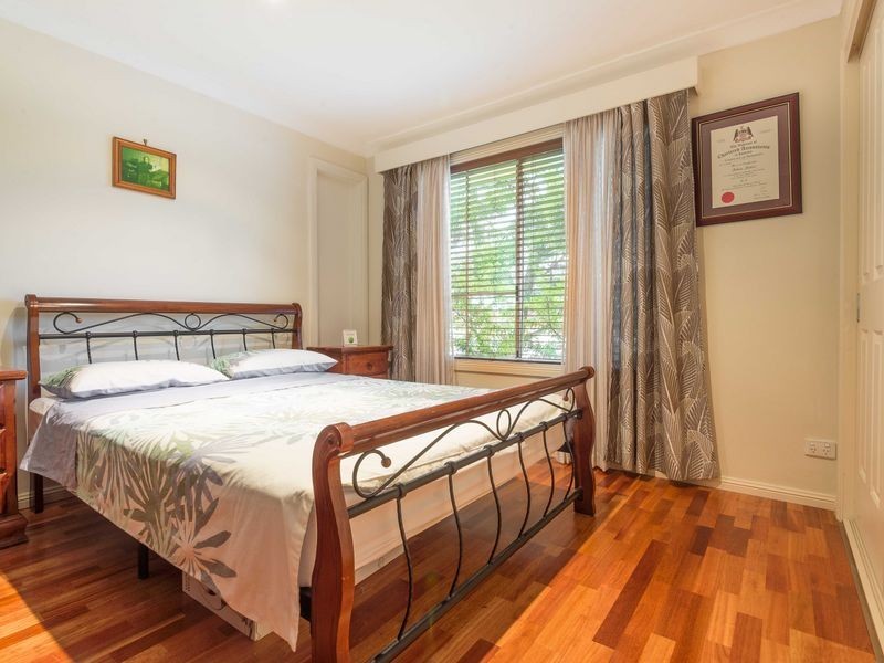 13 Greenfinch Street, Green Valley NSW 2168