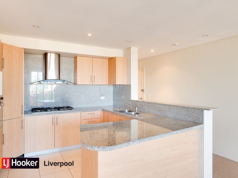 32/49 Lachlan St, Liverpool NSW 2170
