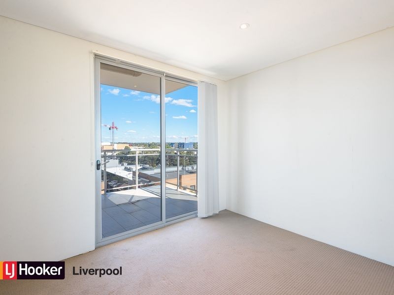 32/49 Lachlan St, Liverpool NSW 2170