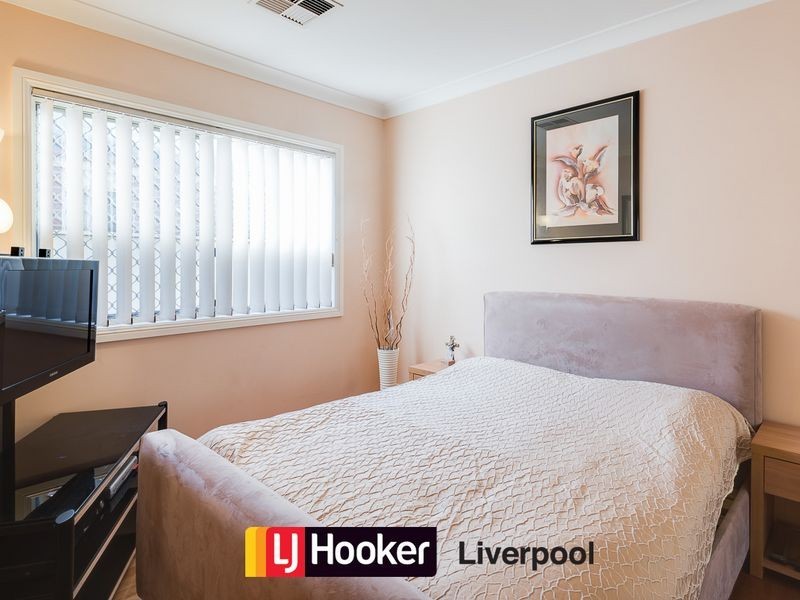 2 Sandover Court, Wattle Grove NSW 2173