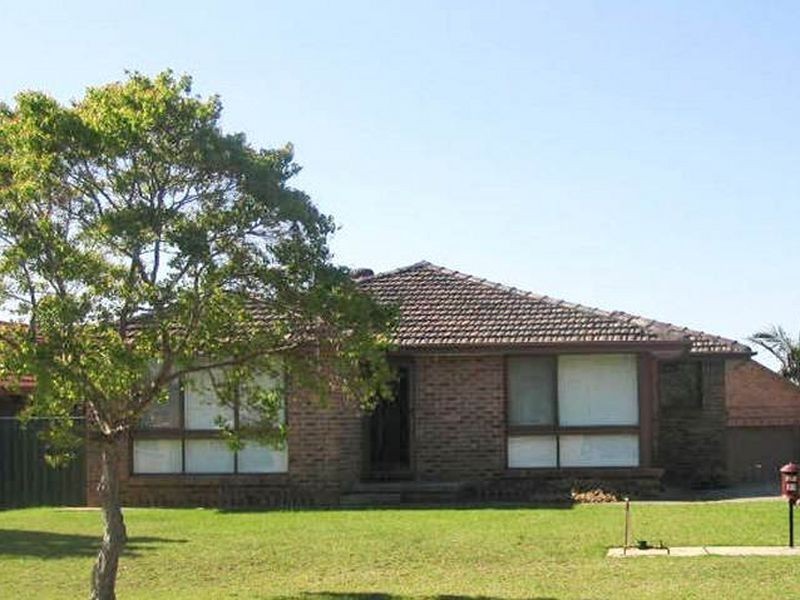 26 Brisbane Avenue, Lurnea NSW 2170