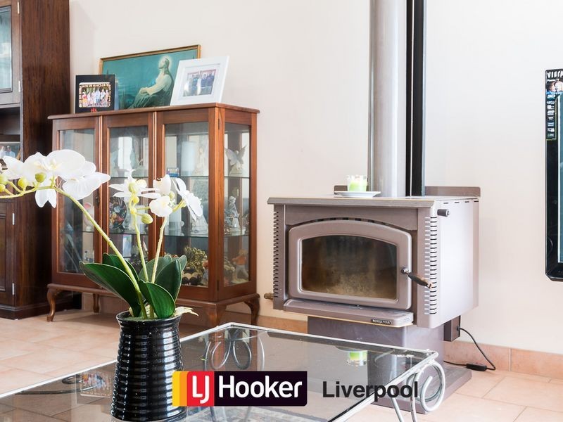 206 Leacocks Lane, Casula NSW 2170