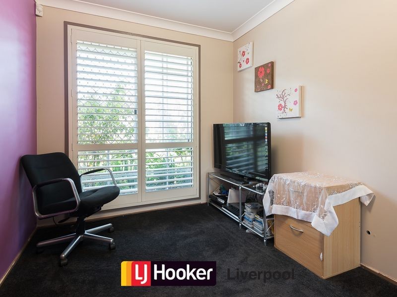 9 Bulbul Avenue, Green Valley NSW 2168