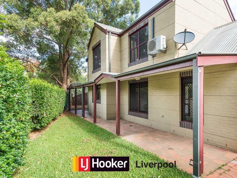 11/19 Troopers Mews, Holsworthy NSW 2173