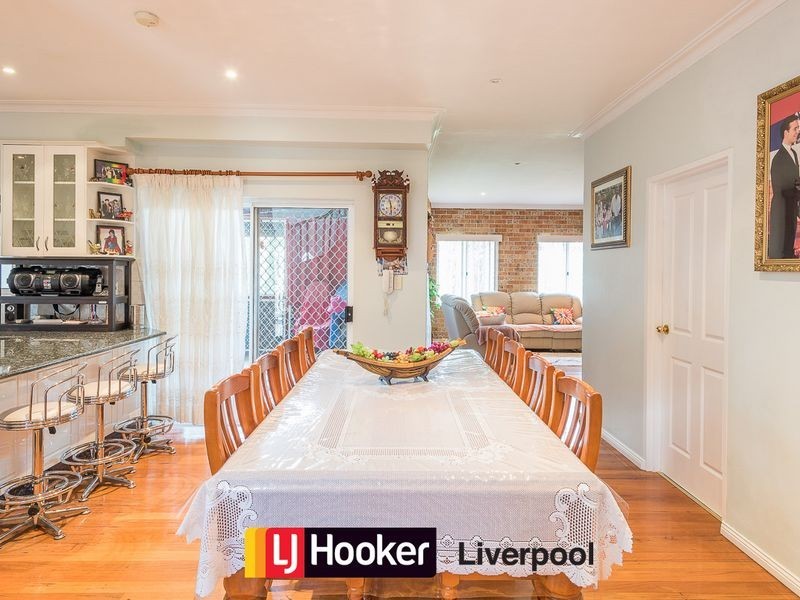 5 Mollymook Street, Prestons NSW 2170