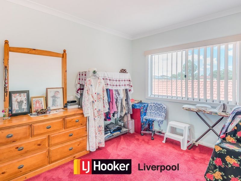 5 Mollymook Street, Prestons NSW 2170