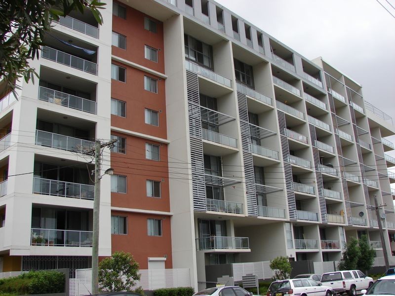 27/10-16 Castlereagh Street, Liverpool NSW 2170