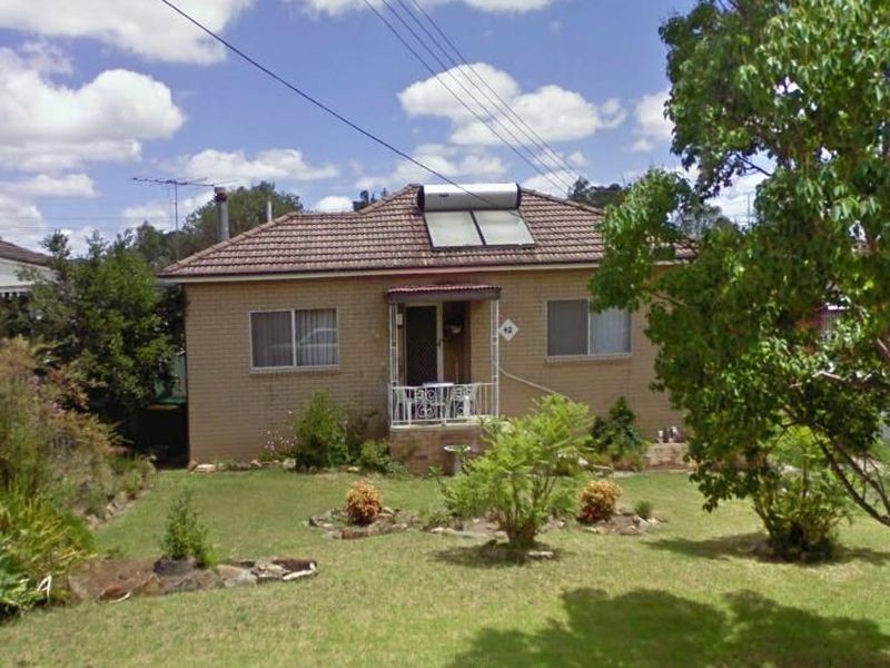 42 Dale Avenue, Liverpool NSW 2170