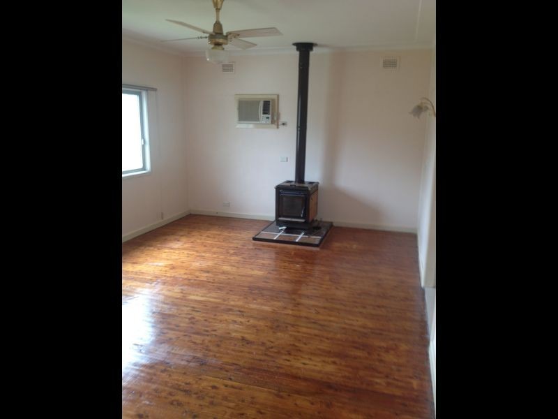 42 Dale Avenue, Liverpool NSW 2170