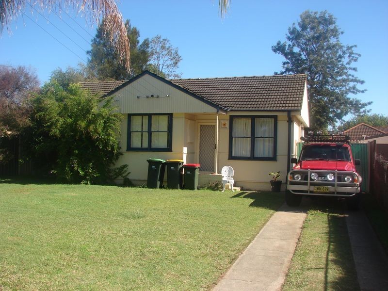 57 Derna Road, Holsworthy NSW 2173