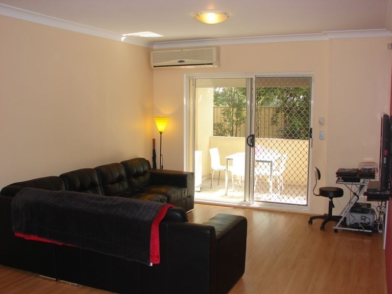 8-10 Brown Parade, Warwick Farm NSW 2170