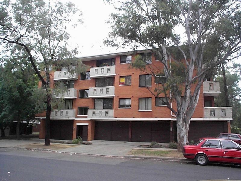 32 Remembrance Ave,, Warwick Farm NSW 2170