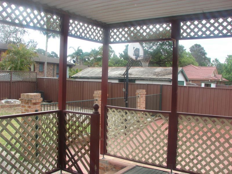 12 Governor Macquarie Drive,, Chipping Norton NSW 2170