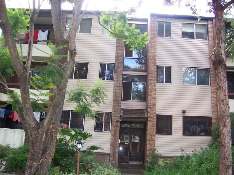 26 Remembrance Ave,, Warwick Farm NSW 2170