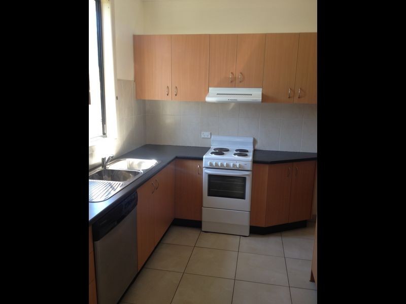 – address on request, Lurnea NSW 2170