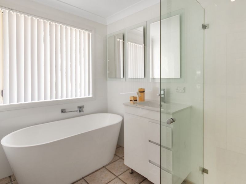 – Address on Request, West Hoxton NSW 2171