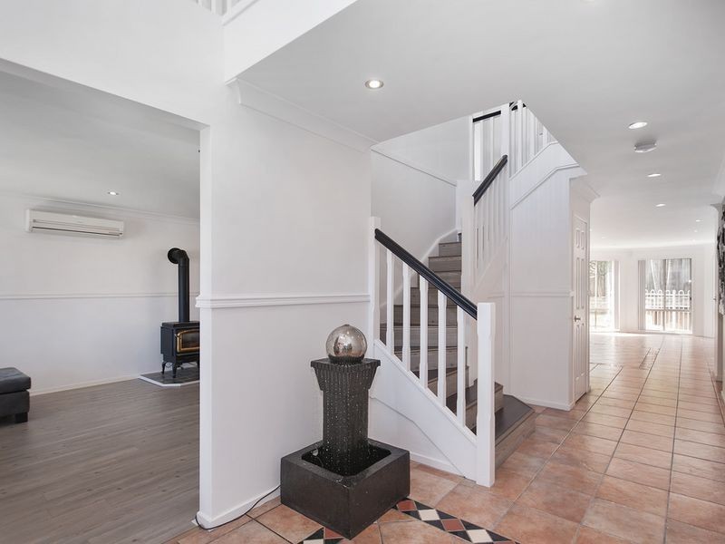 – Address on Request, West Hoxton NSW 2171
