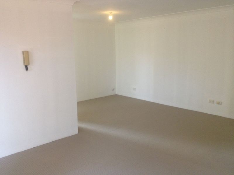 138 Moore St, Liverpool NSW 2170