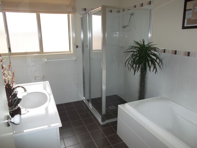 Middleton Grange NSW 2171