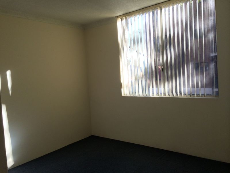 4 Beale Street, Liverpool NSW 2170