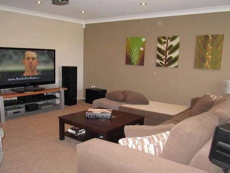 – Broadford Street, St Andrews NSW 2566