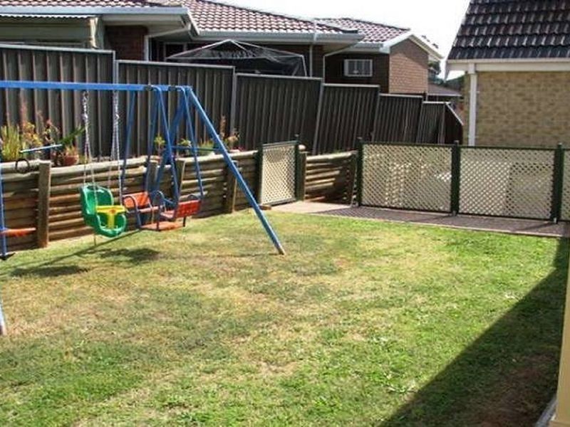 – Broadford Street, St Andrews NSW 2566