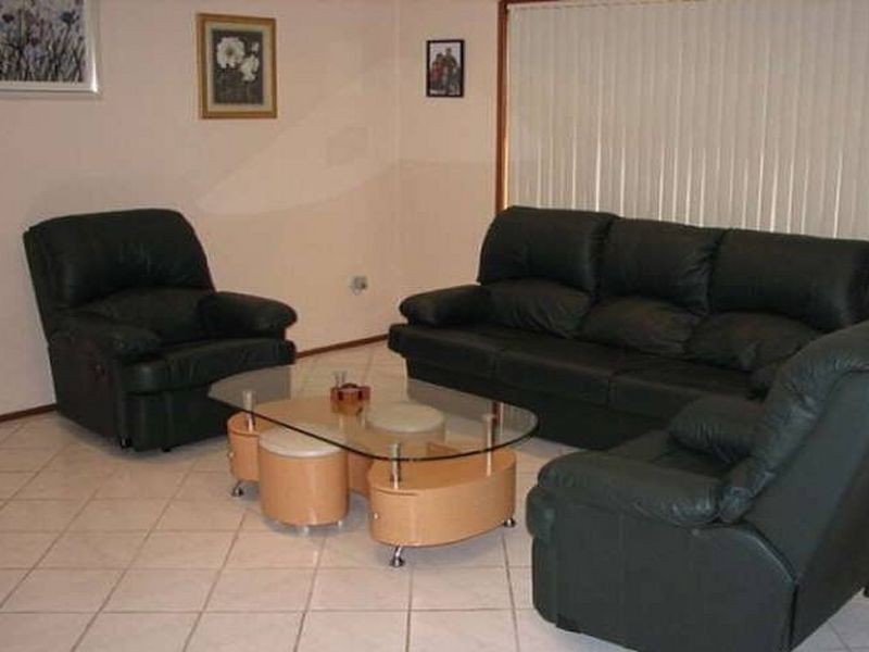 – Broadford Street, St Andrews NSW 2566