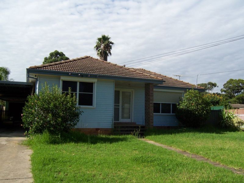 – Willan Drive, Cartwright NSW 2168