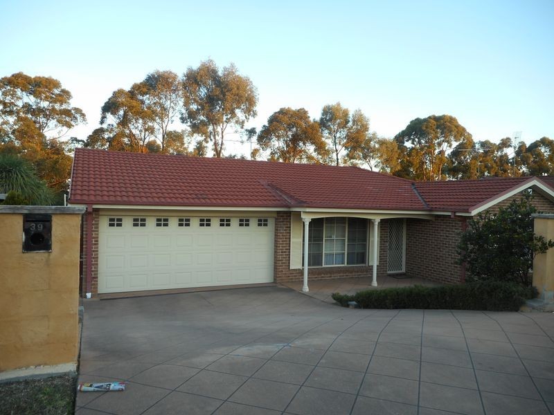 – Gabriella Ave, Cecil Hills NSW 2171